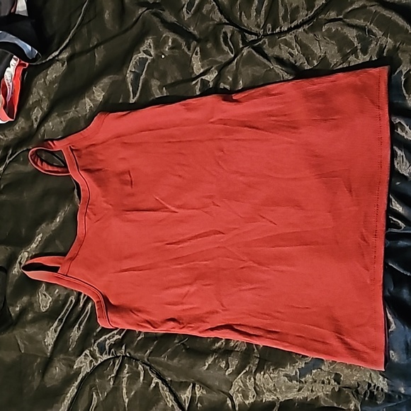 Tank top bundle💌 - Picture 4 of 7